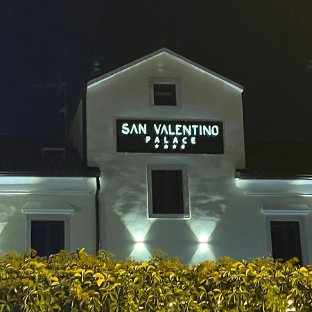 Hotel Palace San Valentino Umag Luaran gambar