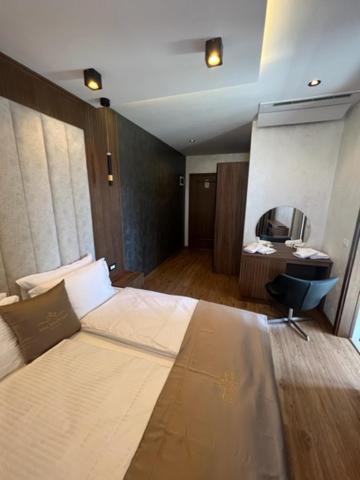 Hotel Palace San Valentino Umag Luaran gambar
